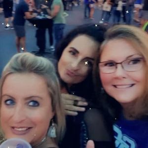 Meet your Posher, Donna